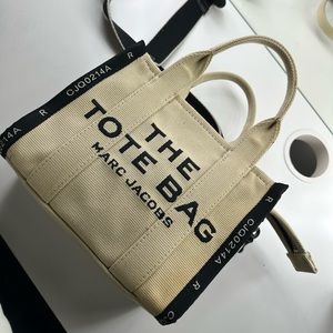 Marc jacobs mini tote bag
